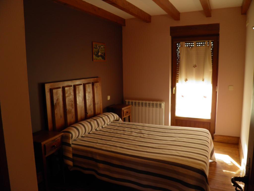 Mirasierra II Y III Navarredonda de Gredos Ngoại thất bức ảnh